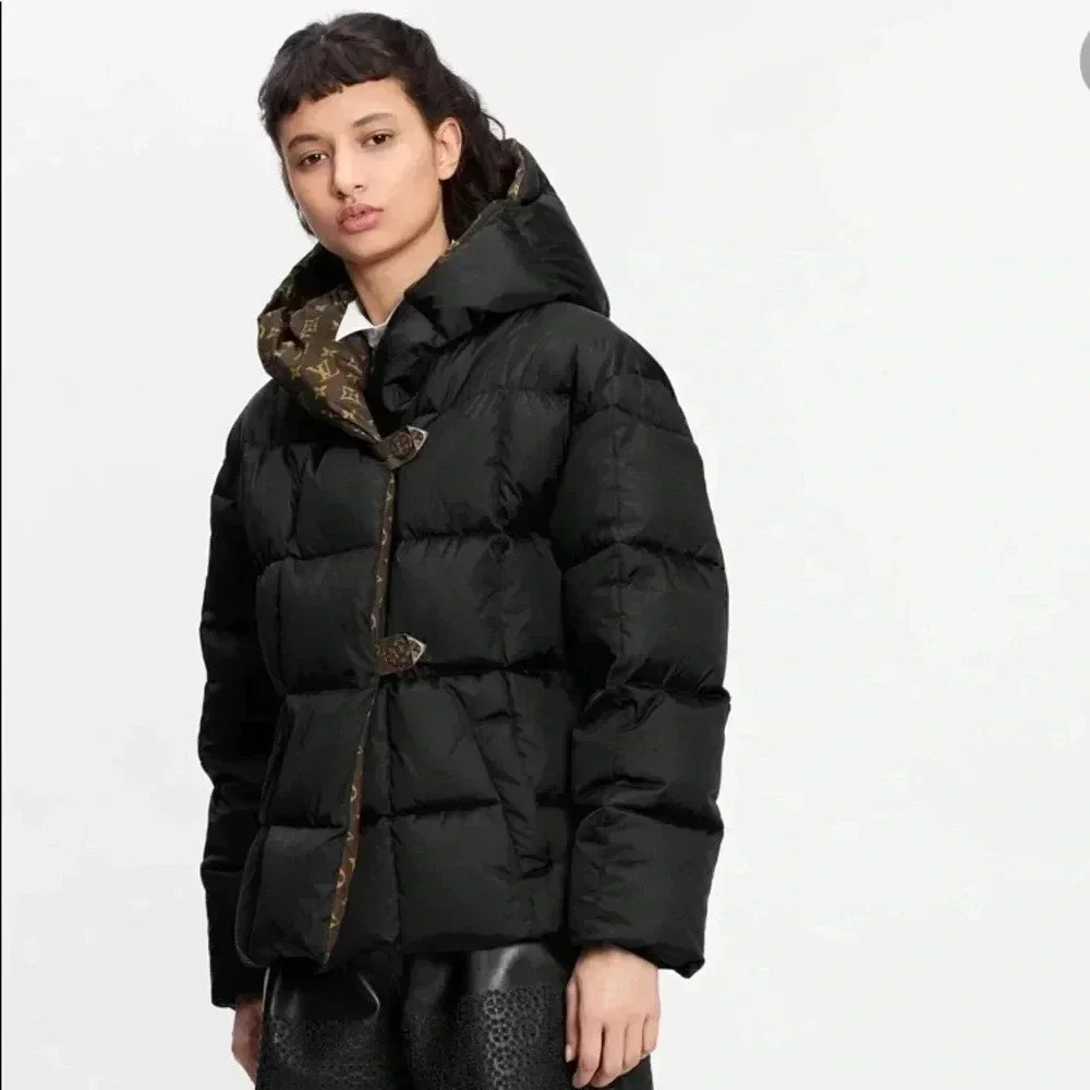 Long-sleeved Black Pillow Puffer Jacket size M/L - Picture 3 of 8